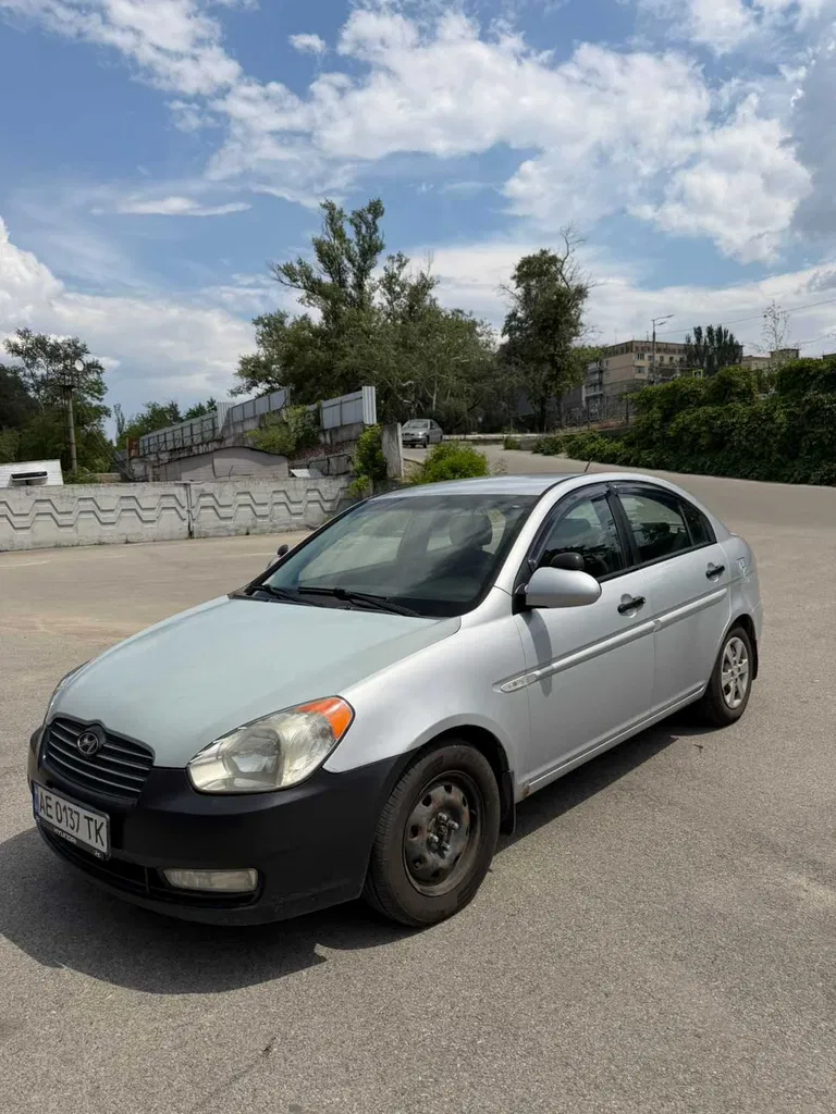 Фото 2008 Hyundai Accent