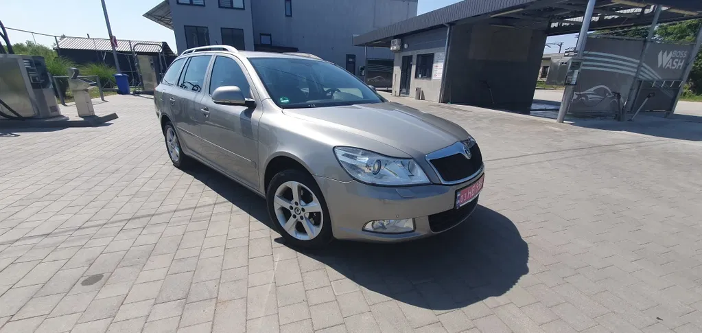 Фото 2012 Skoda Octavia