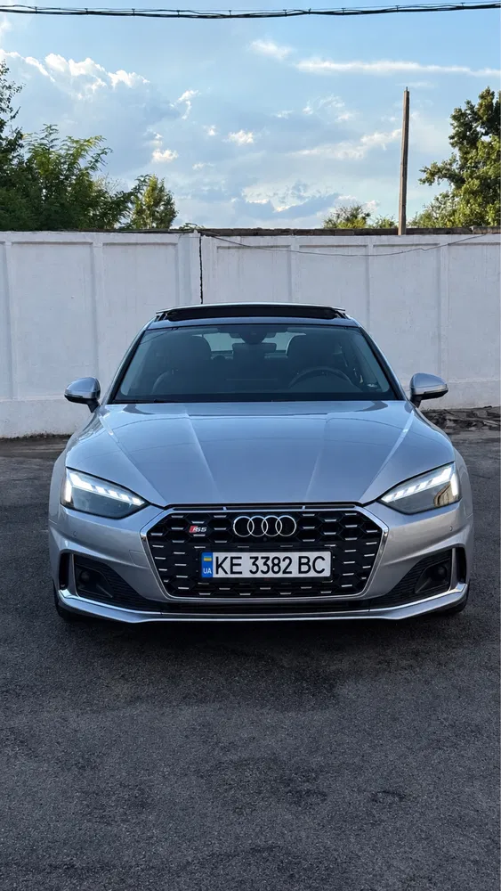 Фото 2021 Audi A5