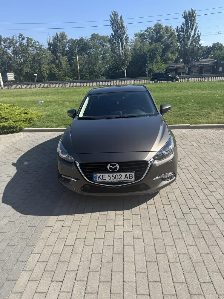 Фото 2017 Mazda 3