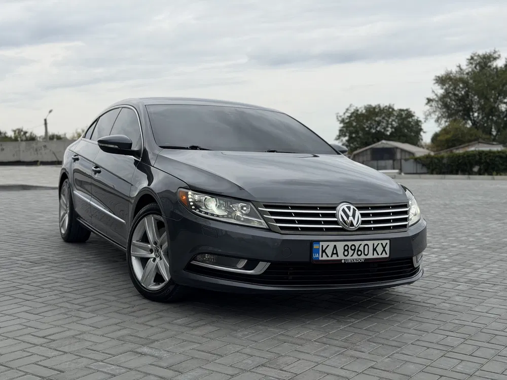 Фото 2012 Volkswagen Passat CC