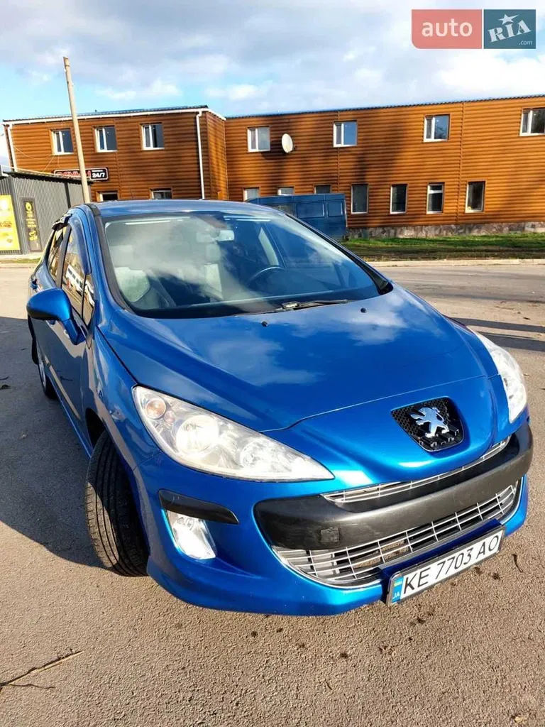 Фото 2008 Peugeot 308