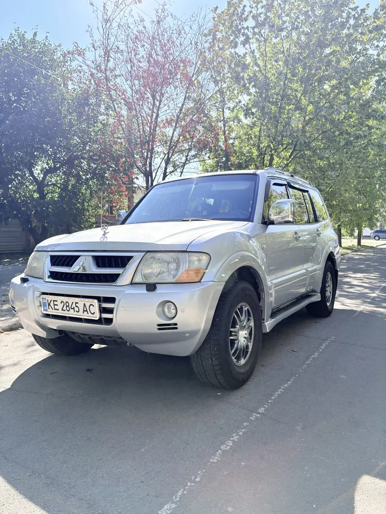 Фото 2006 Mitsubishi Pajero