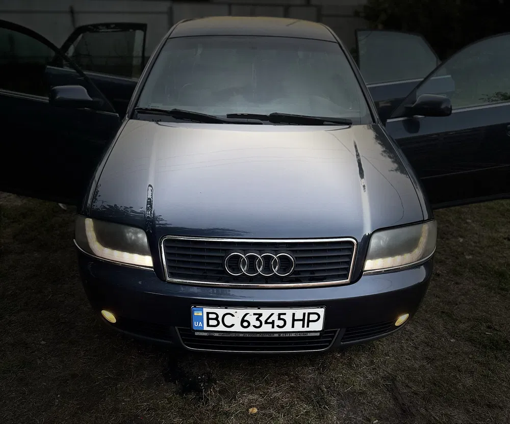 Фото 2002 Audi A6