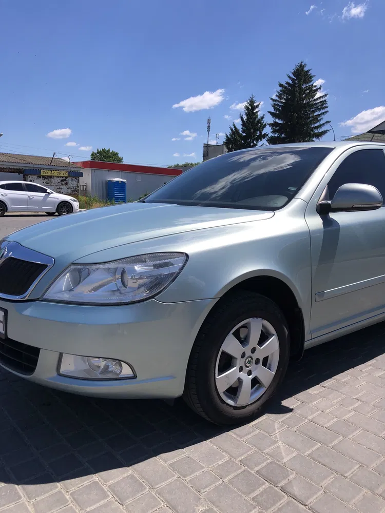Фото 2011 Skoda Octavia