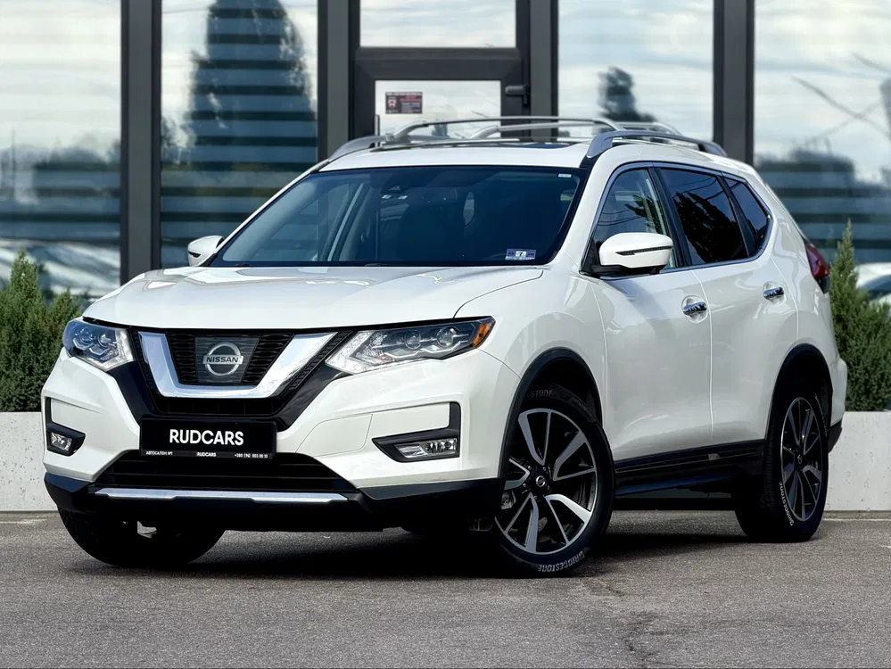 Фото 2017 Nissan Rogue