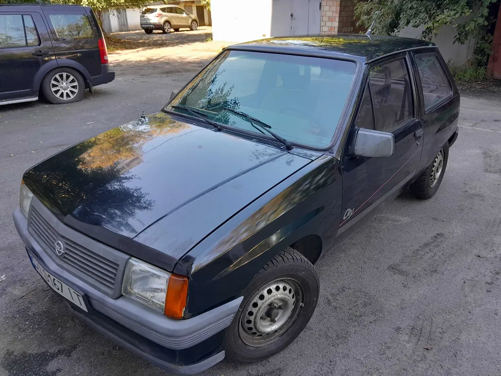 Фото 1990 Opel Corsa
