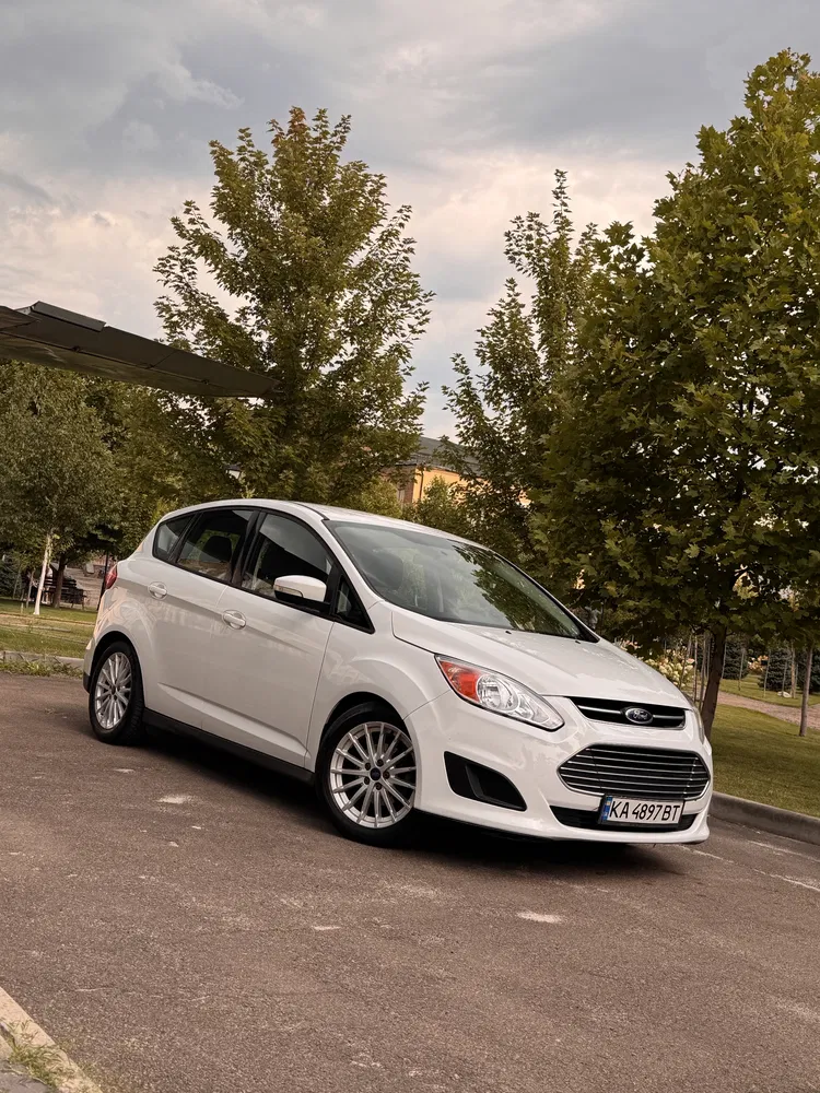 Фото 2014 Ford C-MAX