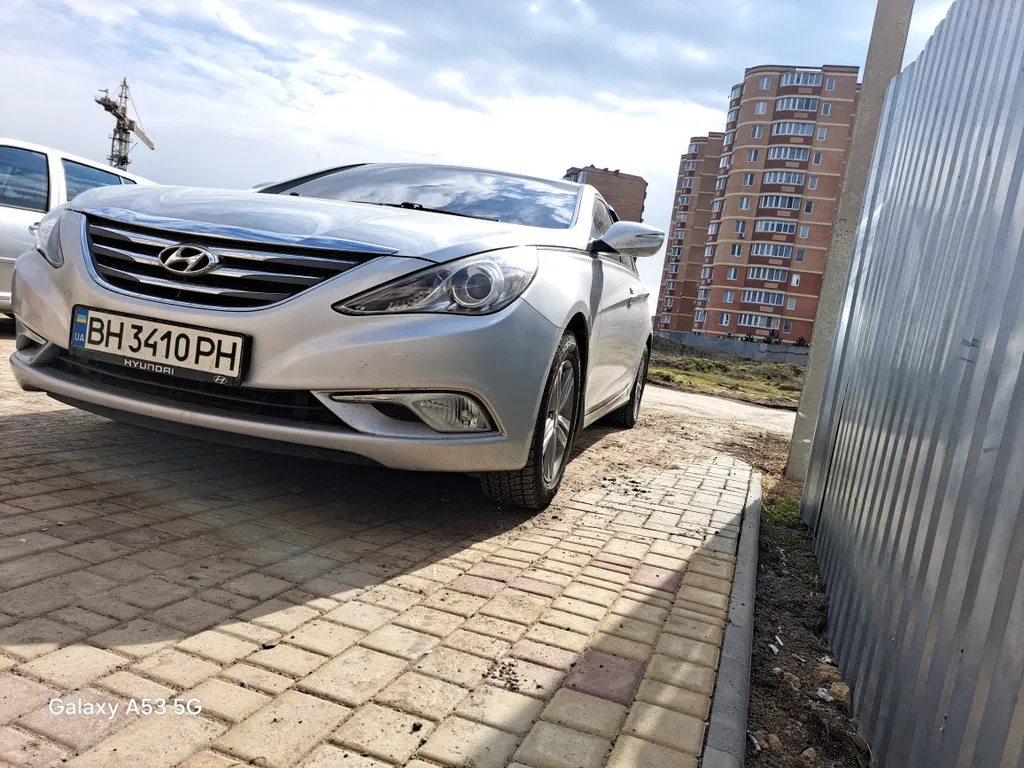 Фото 2012 Hyundai Sonata