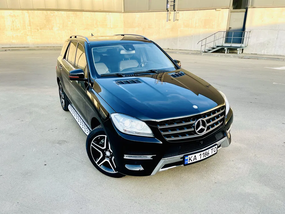 Фото 2015 Mercedes-Benz ML серия