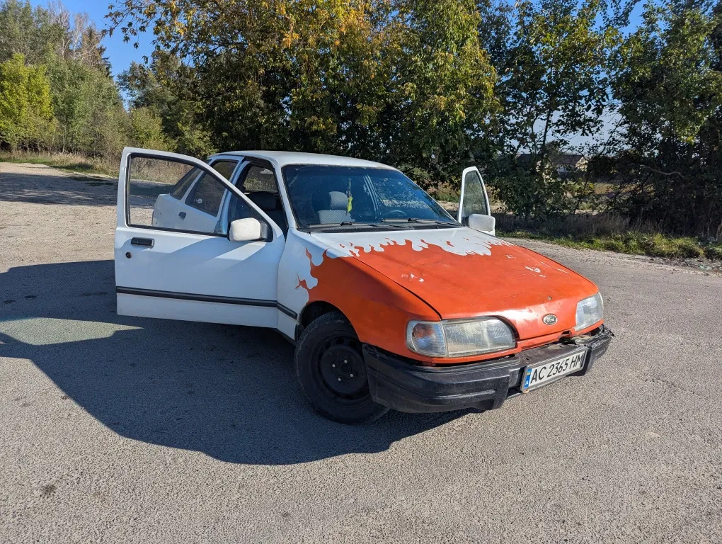 Фото 1987 Ford Sierra