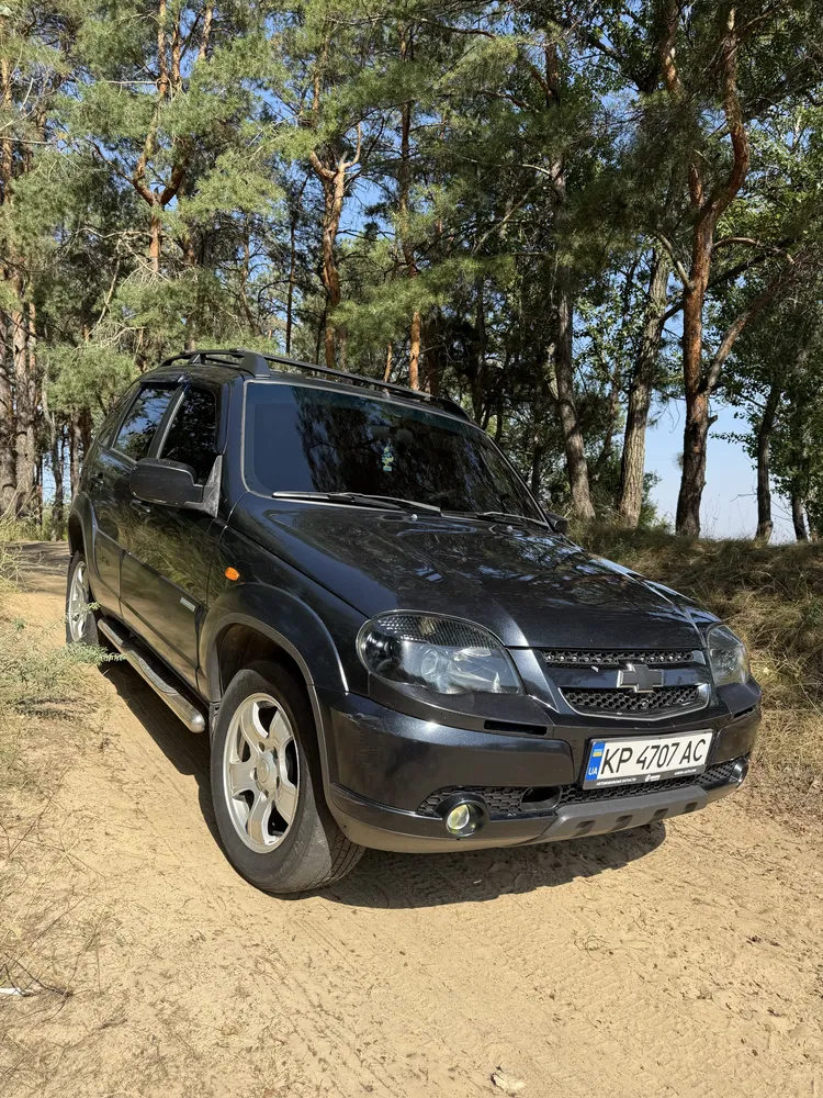 Фото 2009 Chevrolet Niva