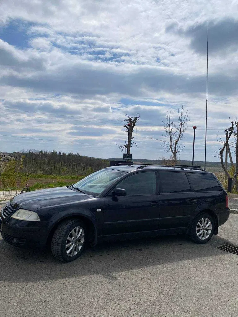 Фото 2001 Volkswagen Passat Variant