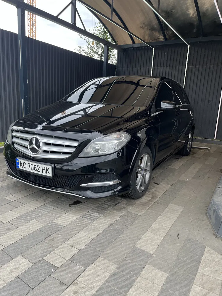 Фото 2014 Mercedes-Benz B серия