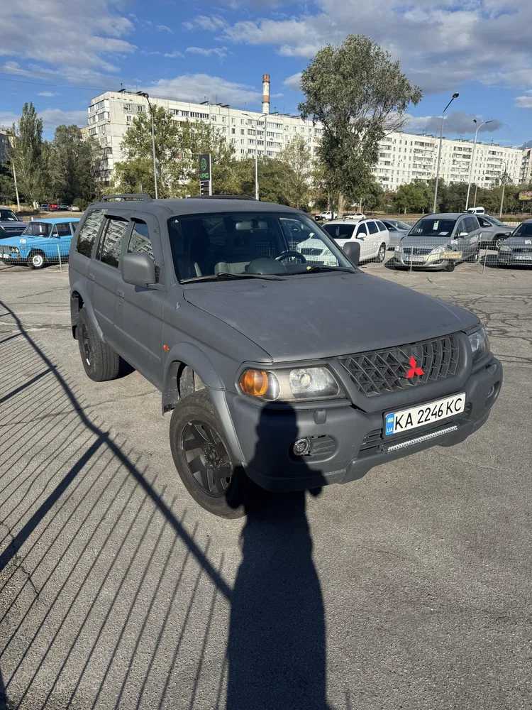 Фото 2003 Mitsubishi Pajero Sport