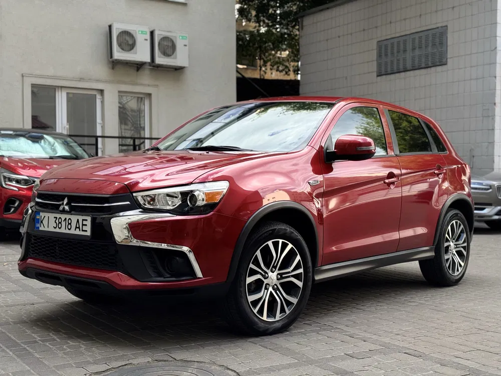 Фото 2017 Mitsubishi Outlander