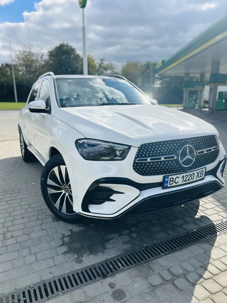 Фото 2023 Mercedes-Benz gle
