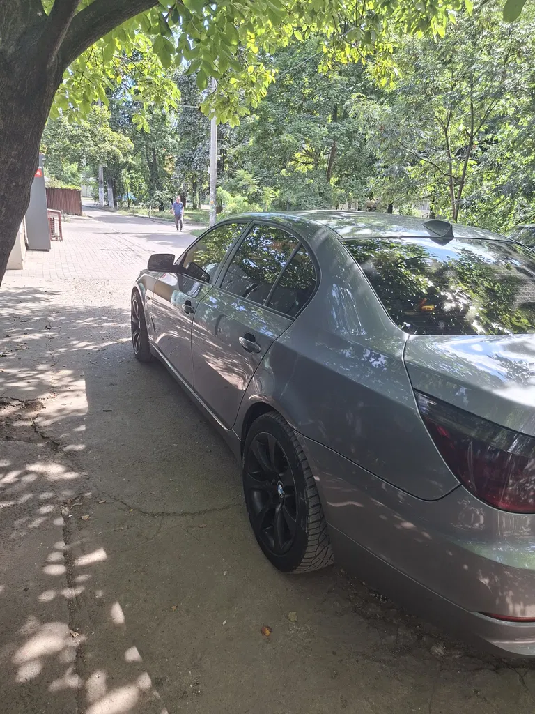 Фото 2009 BMW 5 серія