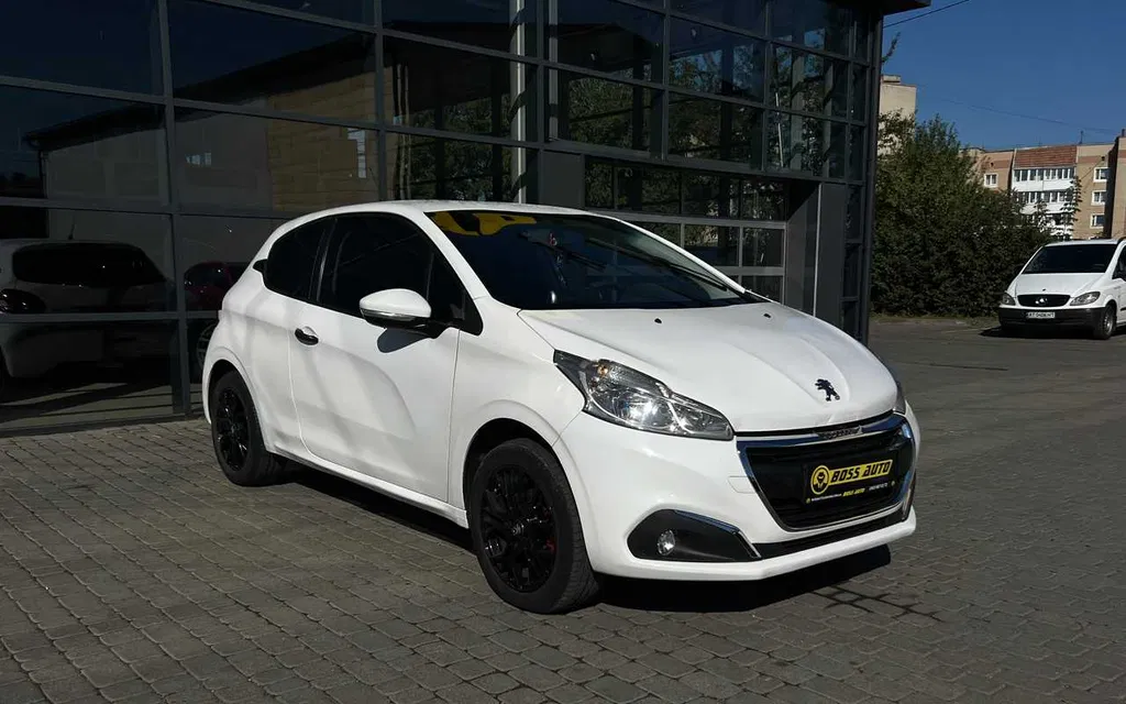 Фото 2016 Peugeot 208