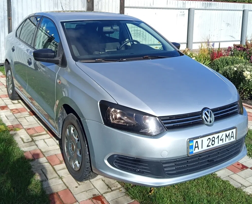 Фото 2013 Volkswagen Polo