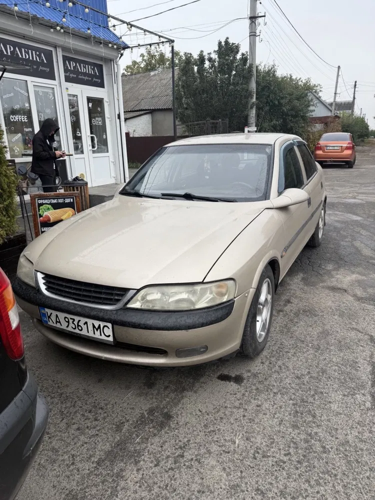 Фото 1998 Opel Vectra