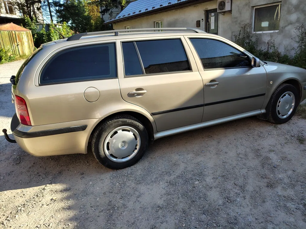 Фото 2005 Skoda Octavia