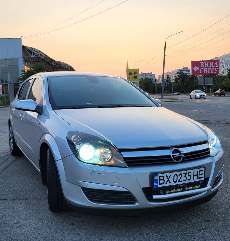 Фото 2004 Opel Astra