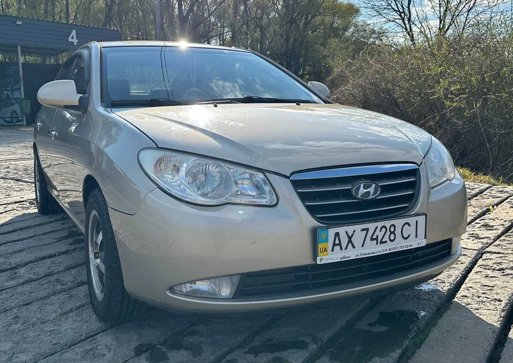 Фото 2007 Hyundai Elantra
