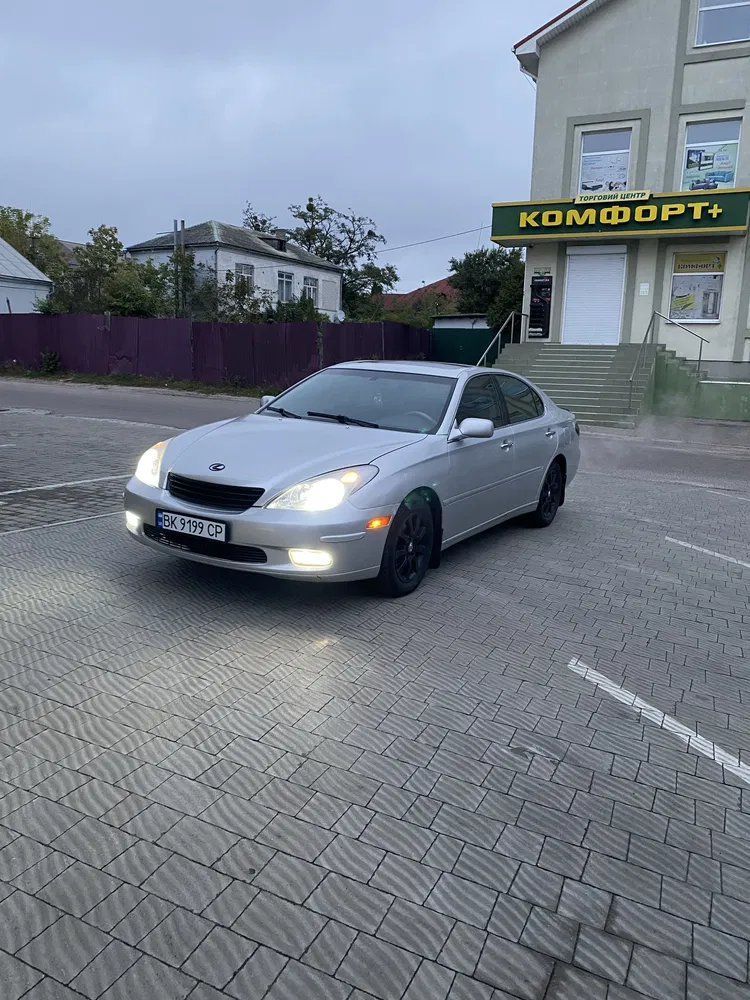 Фото 2001 Lexus ES серія