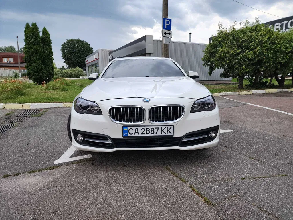 Фото 2015 BMW 5 серія