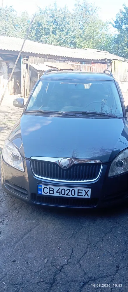 Фото 2008 Skoda Fabia