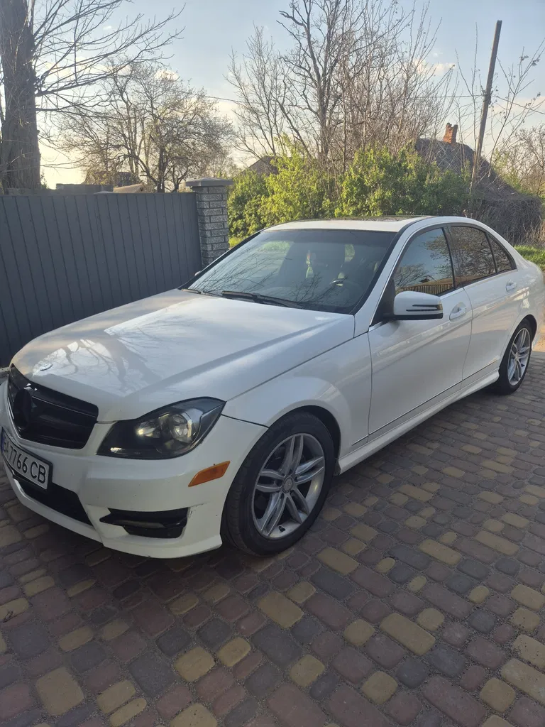 Фото 2014 Mercedes-Benz 250
