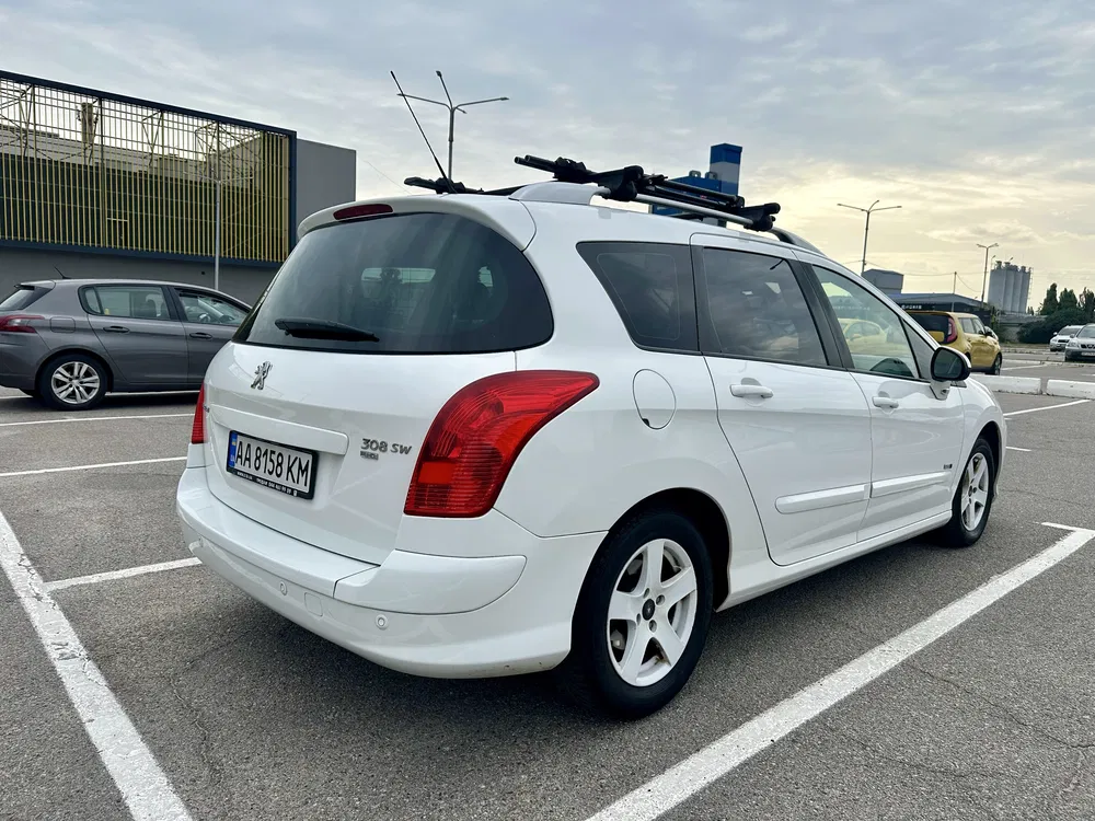 Фото 2013 Peugeot 308