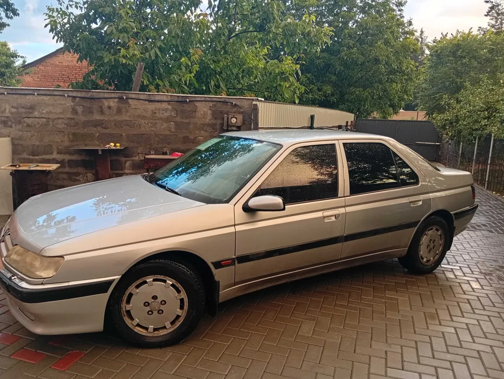 Фото 1995 Peugeot 605