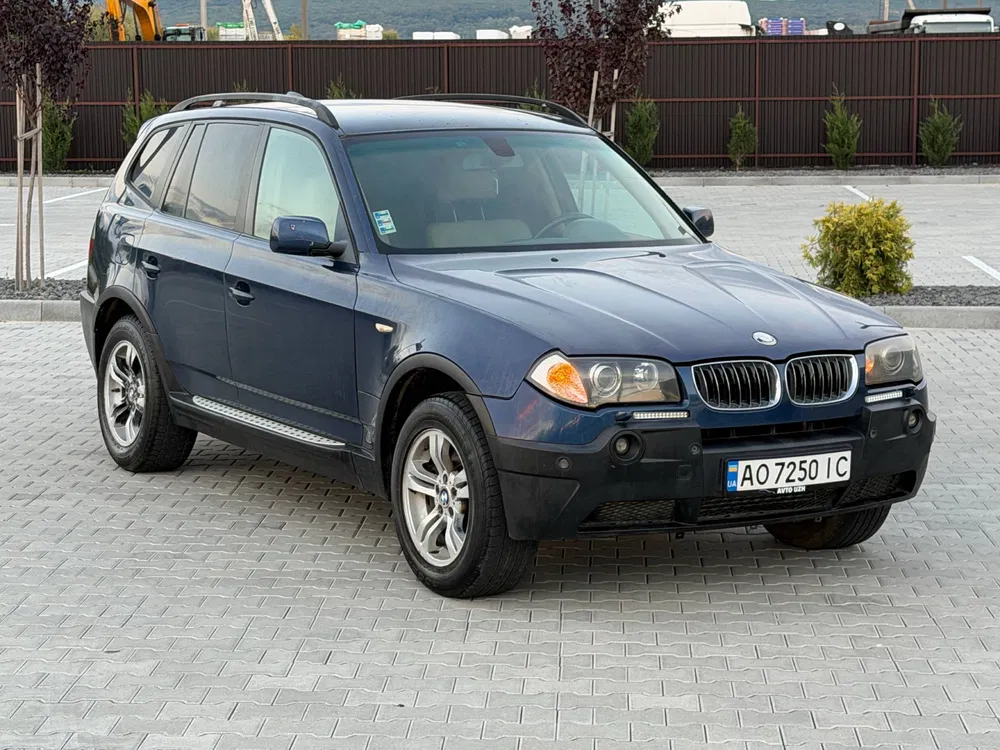 Фото 2004 BMW X3