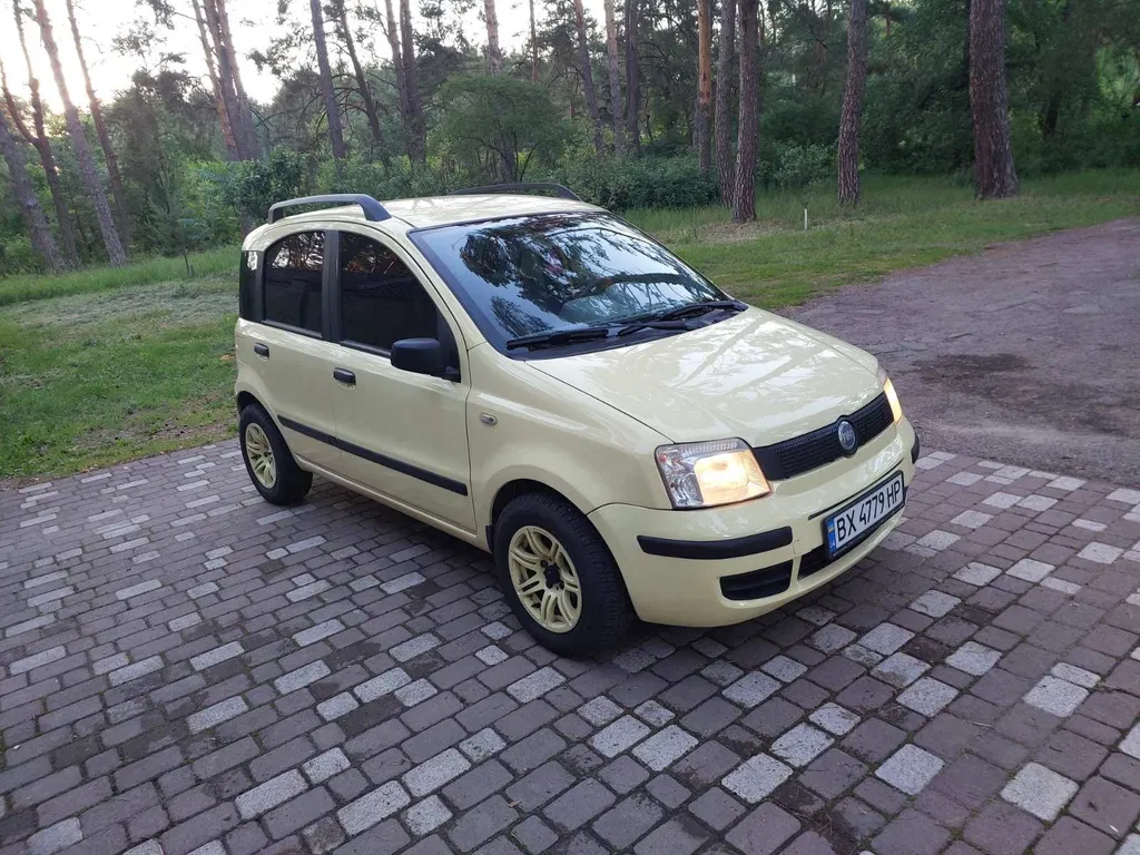 Фото 2004 Fiat Panda