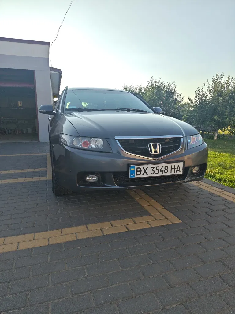 Фото 2004 Honda Accord