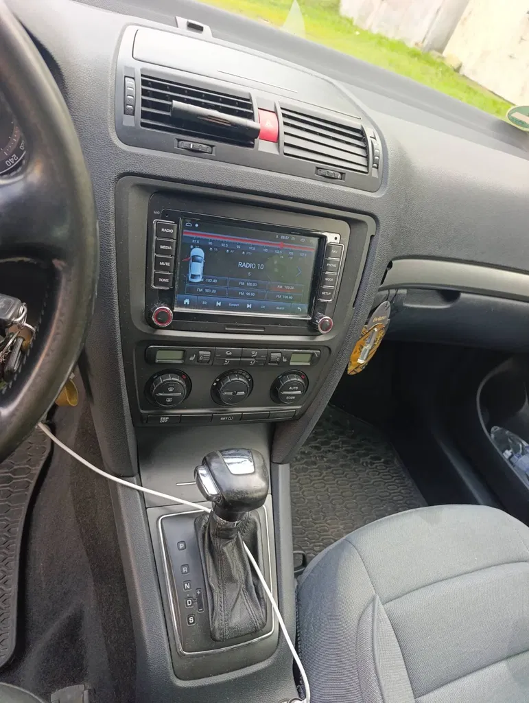 Фото 2008 Skoda Octavia