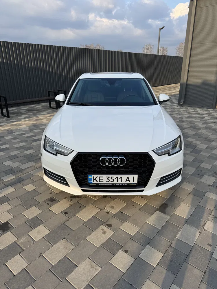 Фото 2017 Audi A4
