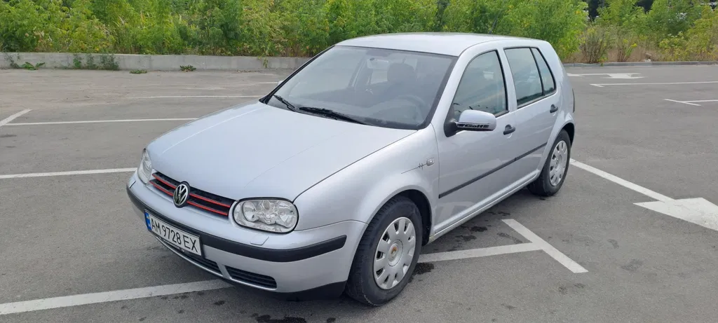 Фото 2000 Volkswagen Golf
