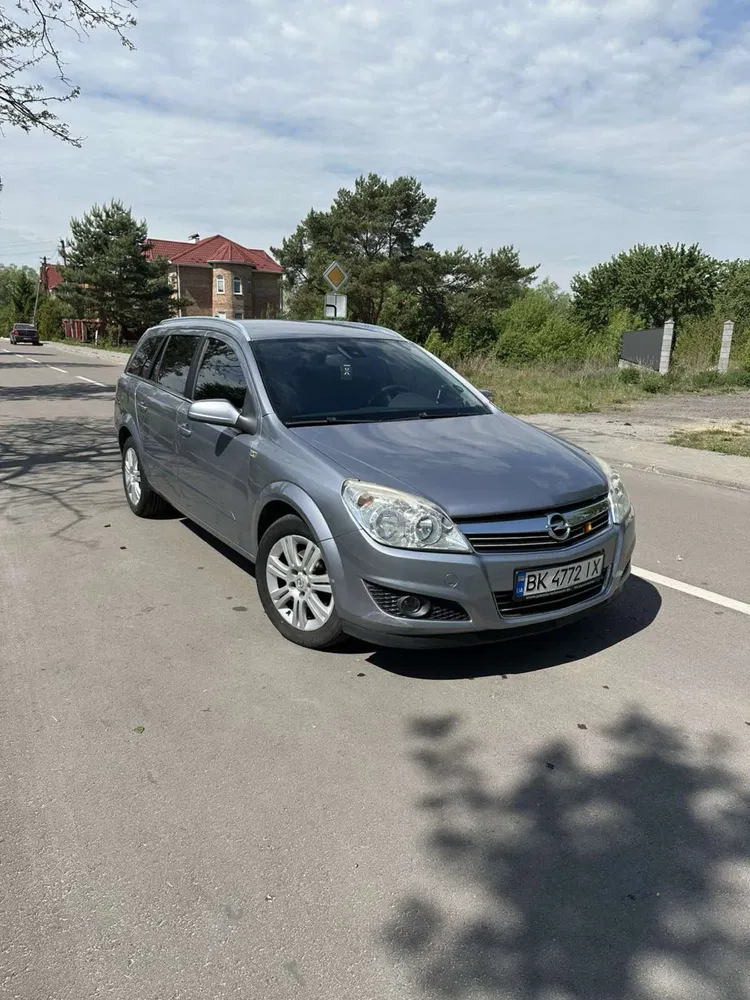 Фото 2007 Opel Astra