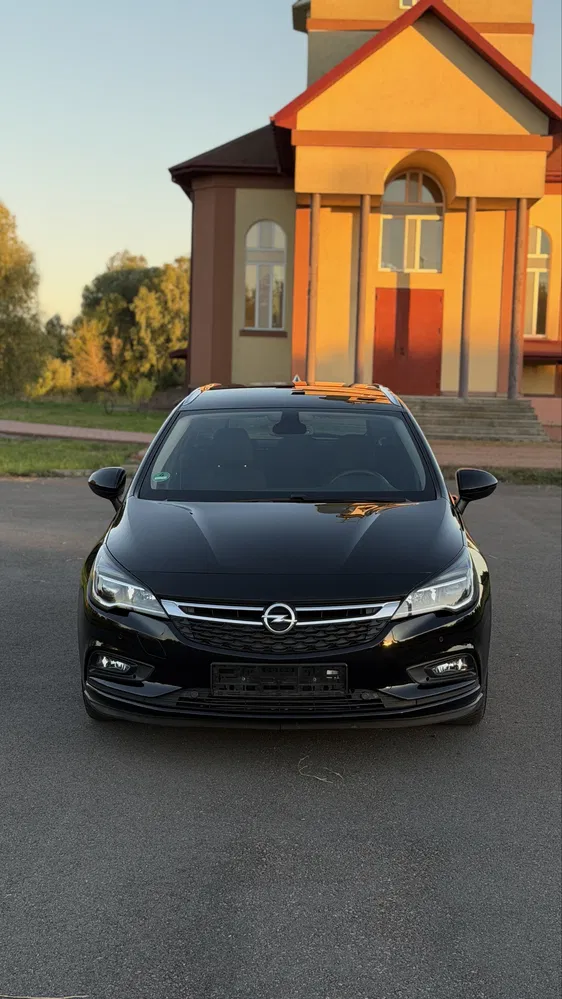 Фото 2017 Opel Astra