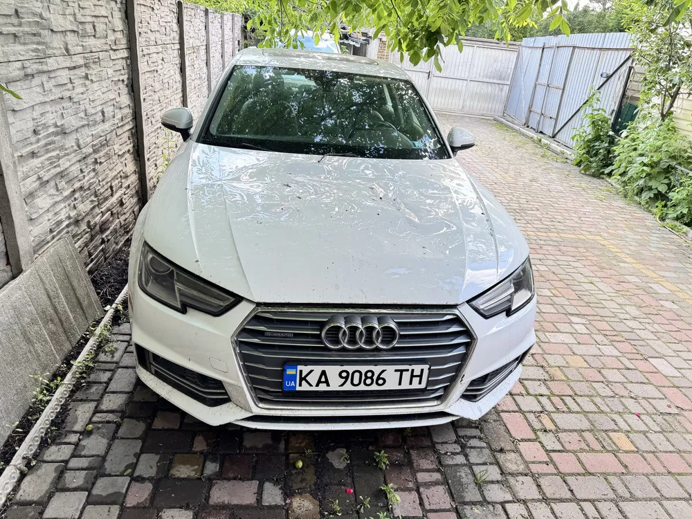 Фото 2017 Audi A4
