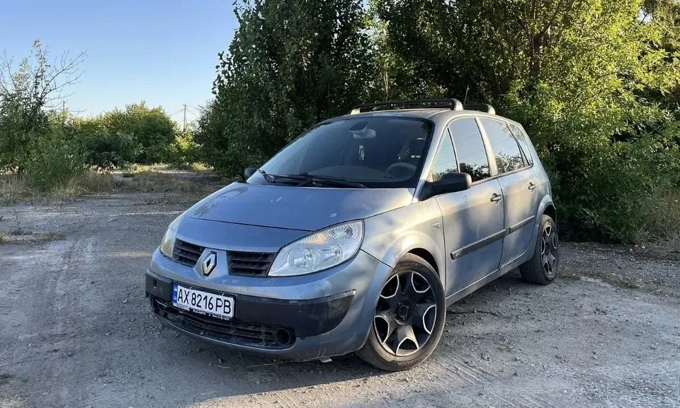 Фото 2004 Renault Scenic II