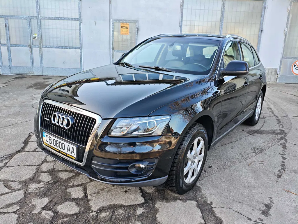Фото 2011 Audi Q5