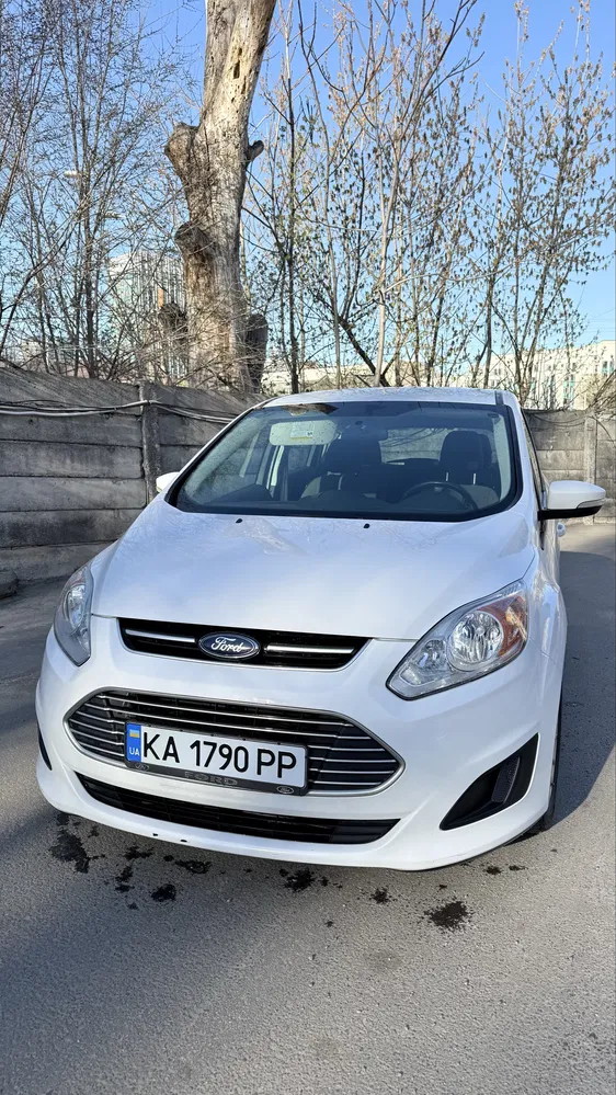 Фото 2014 Ford C-MAX
