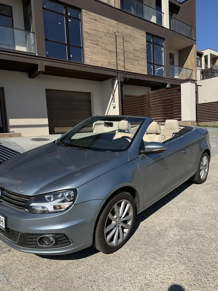 Фото 2012 Volkswagen Eos