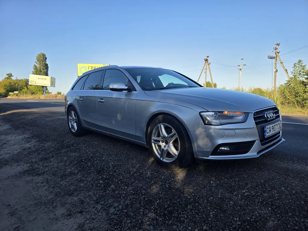 Фото 2014 Audi A4