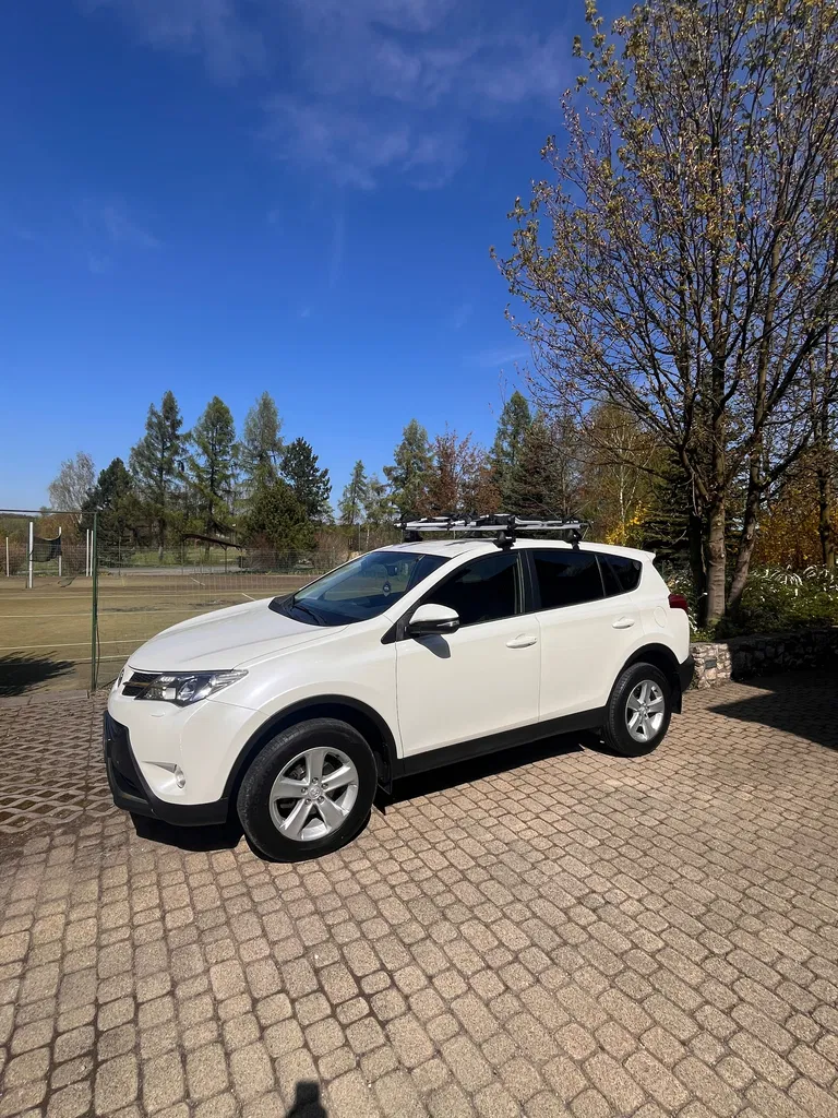 Фото 2013 Toyota RAV 4