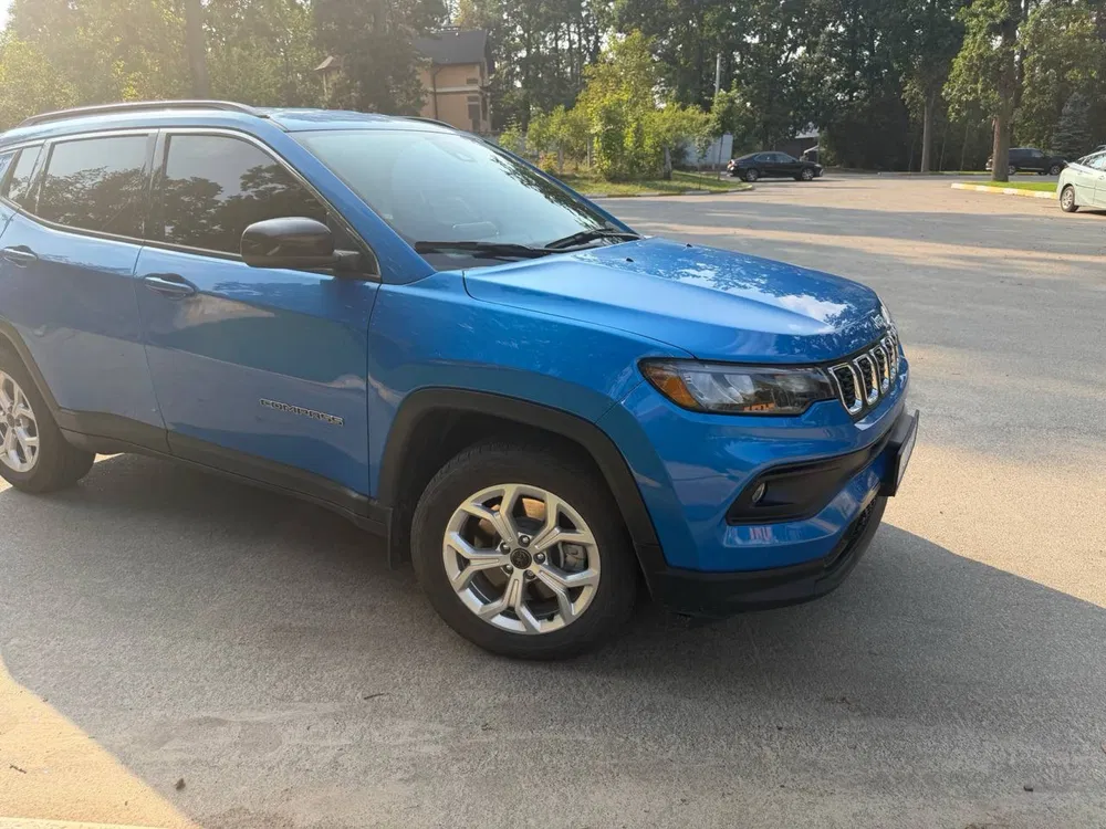 Фото 2025 Jeep Compass